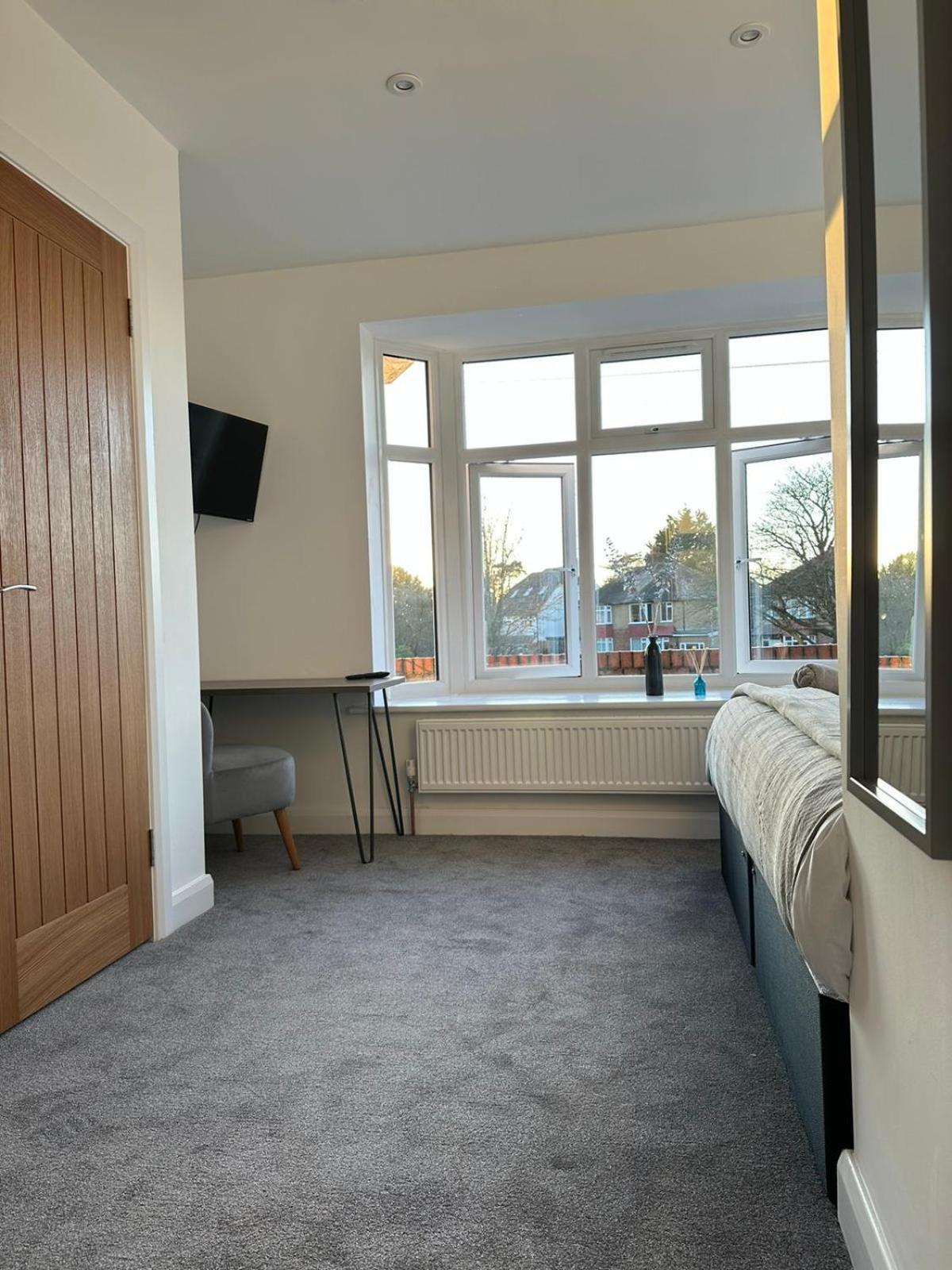 Alban Suites St Albans Oda fotoğraf